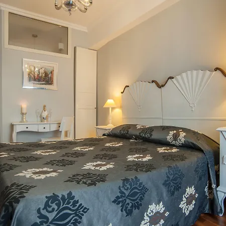 Sotto La Cupola Nocleg ze śniadaniem 4*