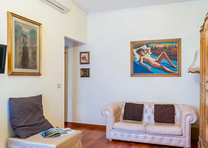 Sotto La Cupola 4* Rome