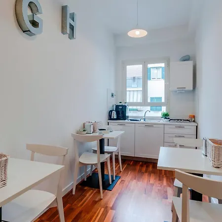 Sotto La Cupola ローマ